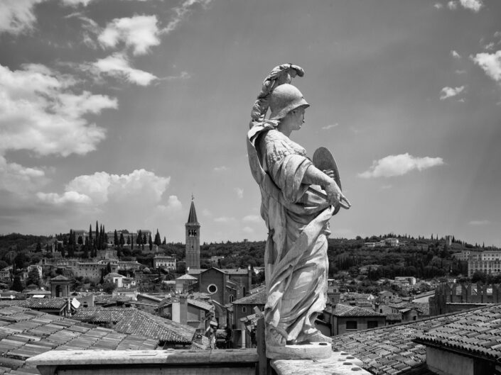 Verona B&W